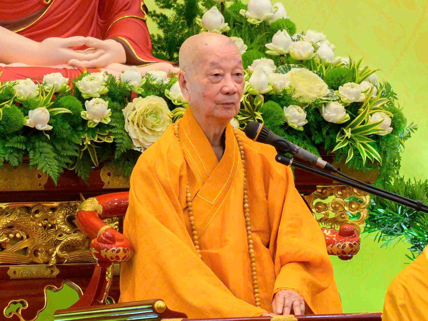 Đại lão Hòa thượng Thích Trí Quảng - Đức Pháp chủ Giáo hội Phật giáo Việt Nam phát biểu tại đại hội. Ảnh: Trung Thắng