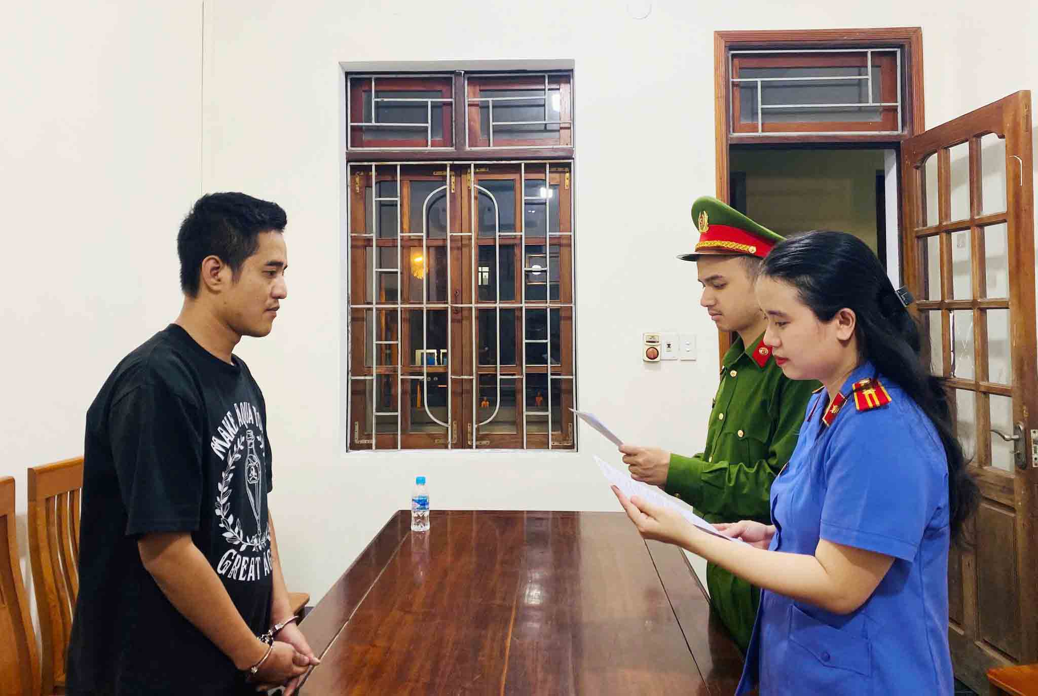 Khởi tố, bắt tạm giam đối tượng Hoàng về tội trộm cắp tài sản. Ảnh: Công an xã Hương Khê