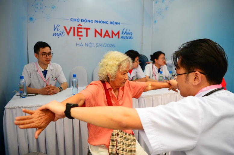 Y tế Việt Nam đang thay đổi cách tiếp cận từ chữa bệnh sang phòng bệnh. Ảnh