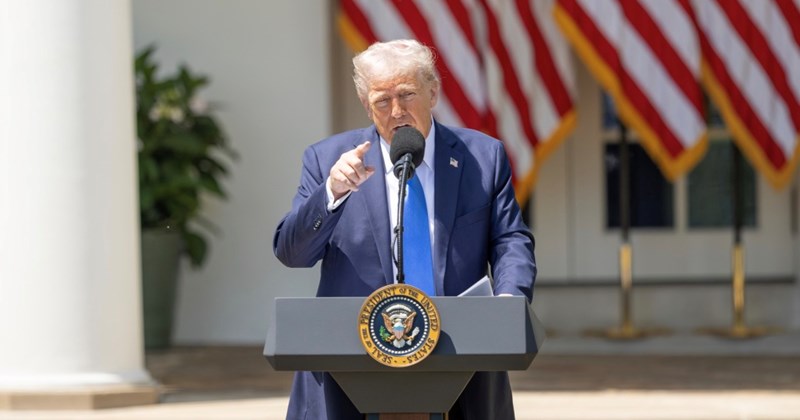 Ông Trump tuyên bố chiến dịch giải cứu phi công F-15 thành công