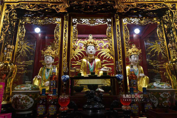 El complejo de reliquias de Phu Day está asociado con el culto a la Santa Madre Lieu Hanh. Foto: Luong Ha