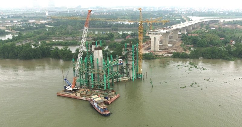 Hải Phòng: Thi công cầu dây văng rộng nhất ngày đêm