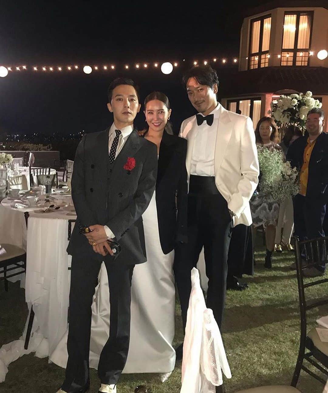 G-Dragon trong ngày cưới của chị gái năm 2019. Ảnh X