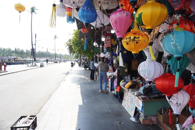 Số hóa công tác quản lý vỉa hè bằng camera thông minh tại Đà Nẵng. Ảnh: Nguyễn Linh