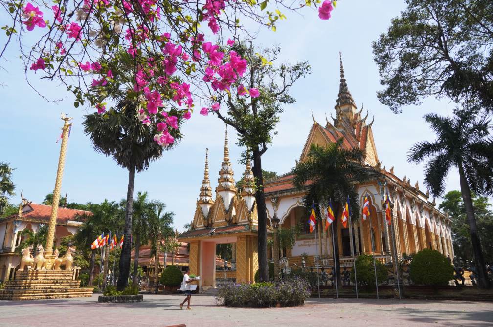 Chùa Giồng Lớn (Wat Phnô Đôn) thuộc xã Đại An, tỉnh Vĩnh Long. Ảnh: Tạ Quang