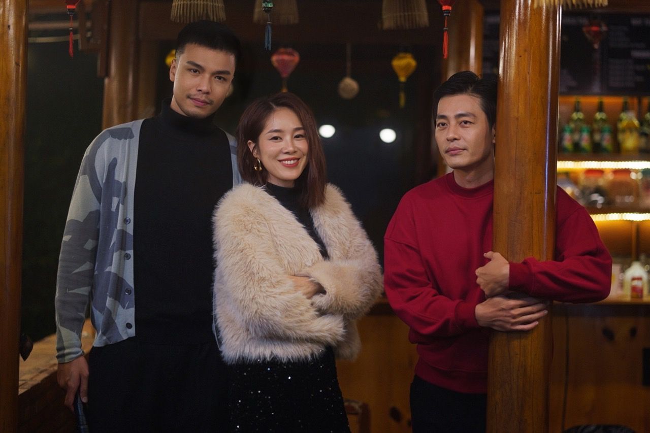 Le Phuong talks about the reunion with Manh Lan (left) in the new movie. Photo: VieON.