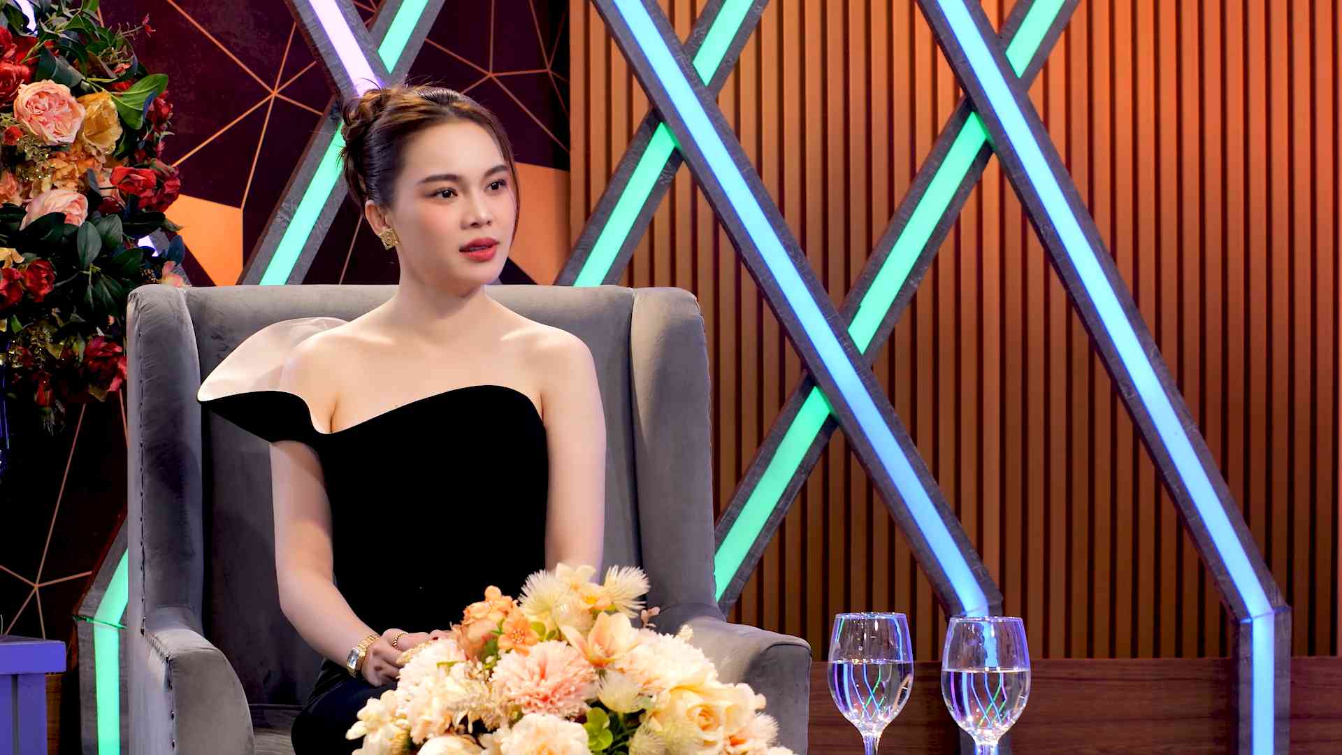 Singer Giang Hong Ngoc. Photo: Jet provided.