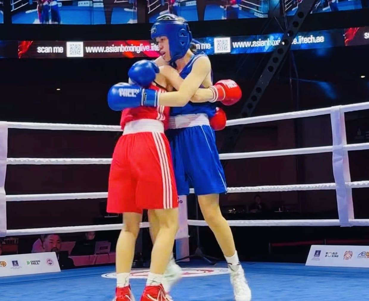 Athlete Quynh Anh of the Vietnamese women's boxing team lost in the quarterfinals of her event. Photo: Asian Boxing Federation
