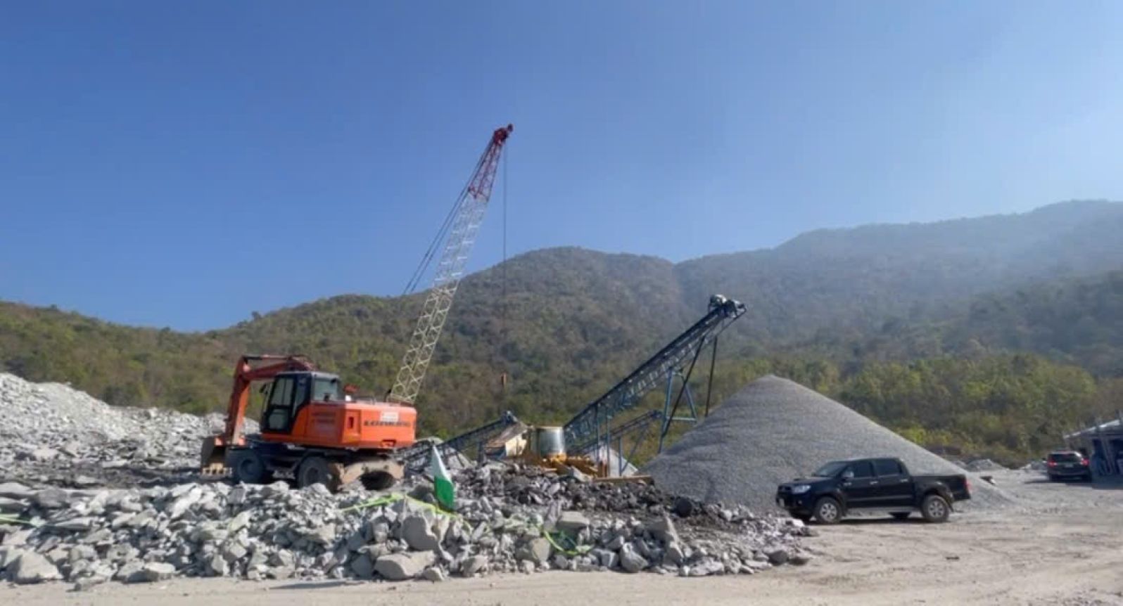 카인호아의 날씨는 지방 서부 및 남서부 산악 지역에서 계속해서 폭염이 지속될 것으로 예상됩니다. 사진: 프엉린