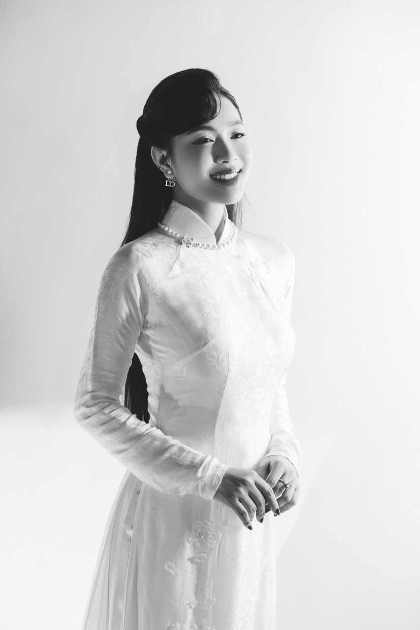 Thành tích này không chỉ là sự ghi nhận cho giọng hát mà còn mở ra cơ hội để cô tái định hình hình ảnh bản thân một cách rõ ràng hơn.