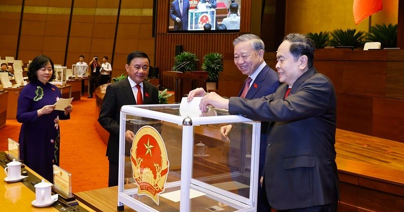 Phiên họp đầu tiên Quốc hội khóa XVI: Tạo tiền đề hành động cho cả nhiệm kỳ