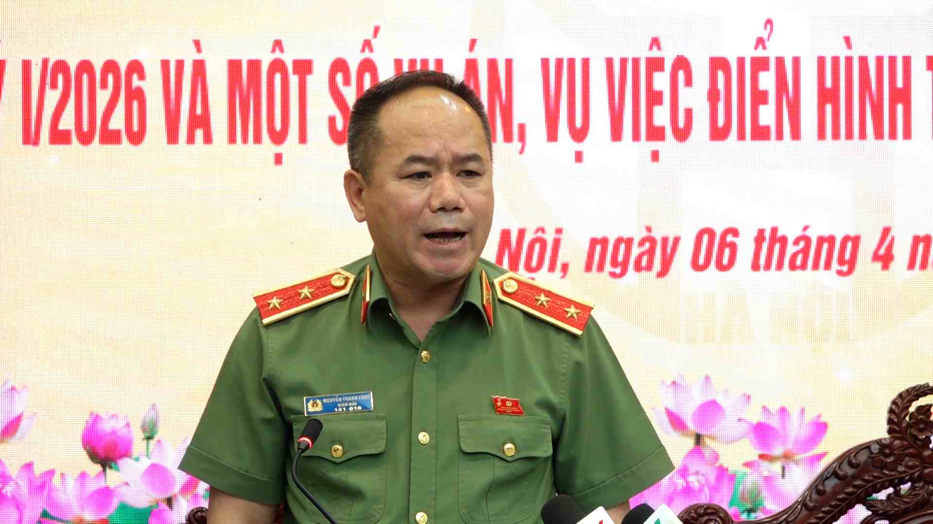 병든 돼지고기 300톤 사건, 하노이 공안 국장은 "용납할 수 없다"고 말했습니다