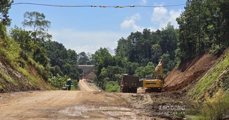 Kiểm tra công tác đấu thầu tại Cao Bằng trong 3 năm