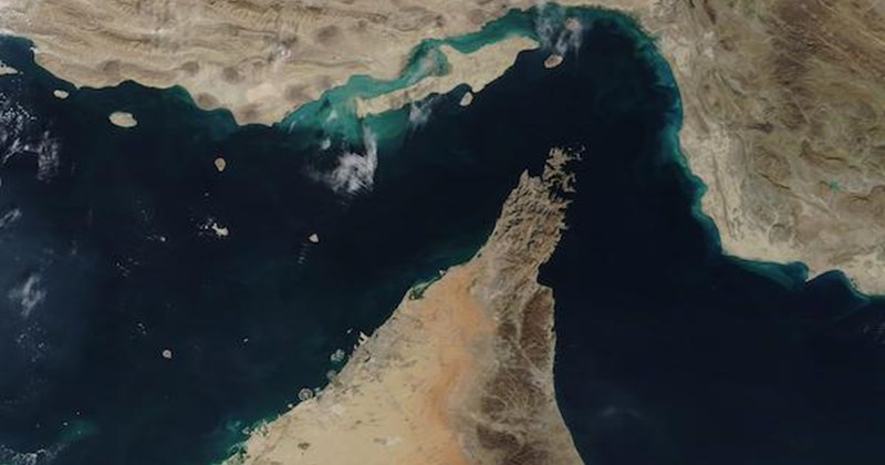 Tàu châu Á được đi qua Hormuz nhờ ngoại giao với Iran