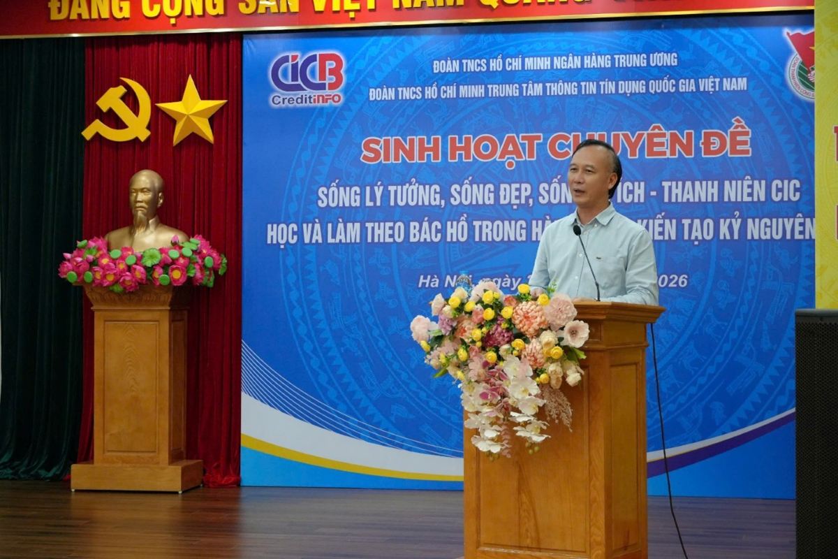 Đồng chí Cao Văn Bình – Bí thư Đảng ủy, Chủ tịch Hội đồng quản lý kiêm Tổng Giám đốc CIC phát biểu chỉ đạo