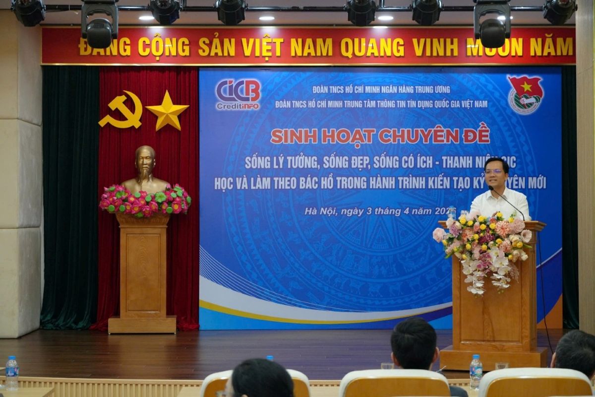 Tiến sĩ Lê Trung Kiên - Giảng viên Học viện Chính trị Quốc gia Hồ Chí Minh chia sẻ về chủ đề “Sống lý tưởng, sống đẹp, sống có ích – Thanh niên CIC học và làm theo Bác Hồ trong hành trình kiến tạo kỷ nguyên mới”