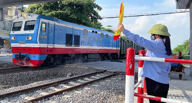 Phú Thọ đề xuất chi 1,5 triệu đồng/tháng hỗ trợ người gác đường sắt giao đường bộ