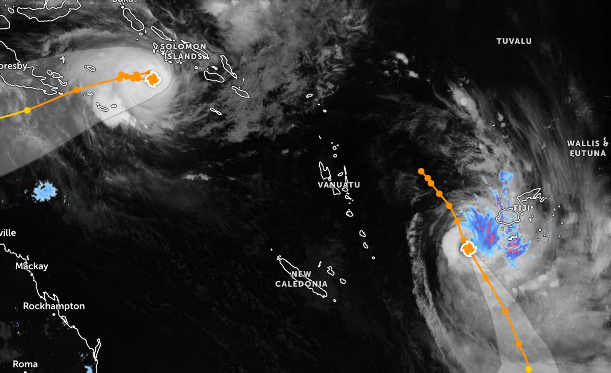 Hai cơn bão đang hoạt động mạnh trên biển Thái Bình Dương. Ảnh: JTWC