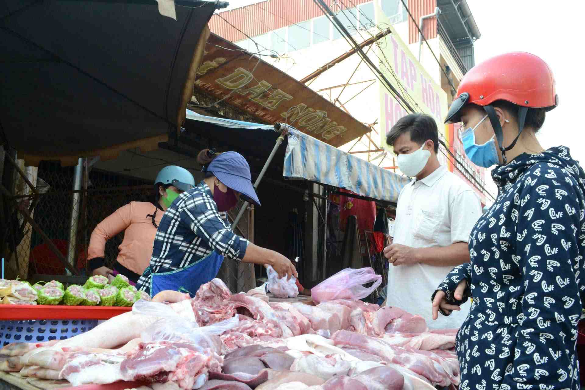 Lam Dong directs strengthening slaughter control. Photo: Phuc Khanh