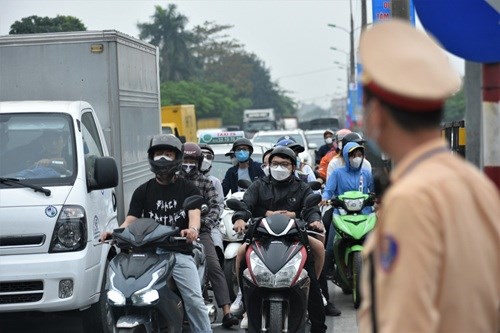 Low emission zone in Hanoi: Piloting gasoline car restriction from July 1. 2026. Photo: Minh Phuong