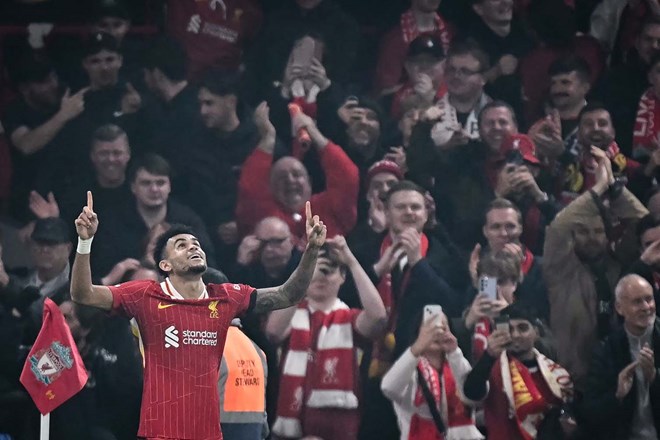 Rất nhiều cổ động viên Liverpool vẫn yêu quý Luis Diaz.  Ảnh: AFP