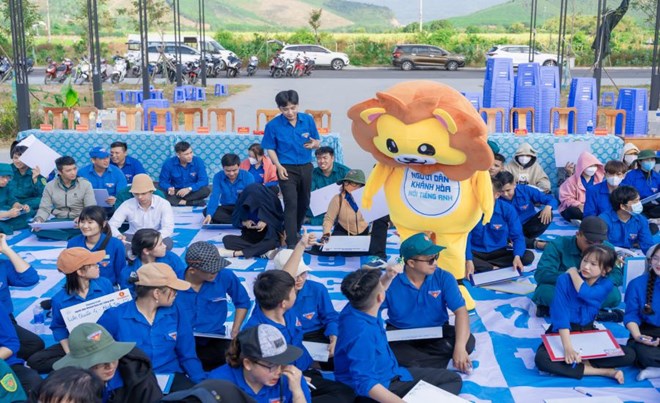 The English learning movement is being spread in the community by Khanh Hoa. Photo: Khanh Hoa