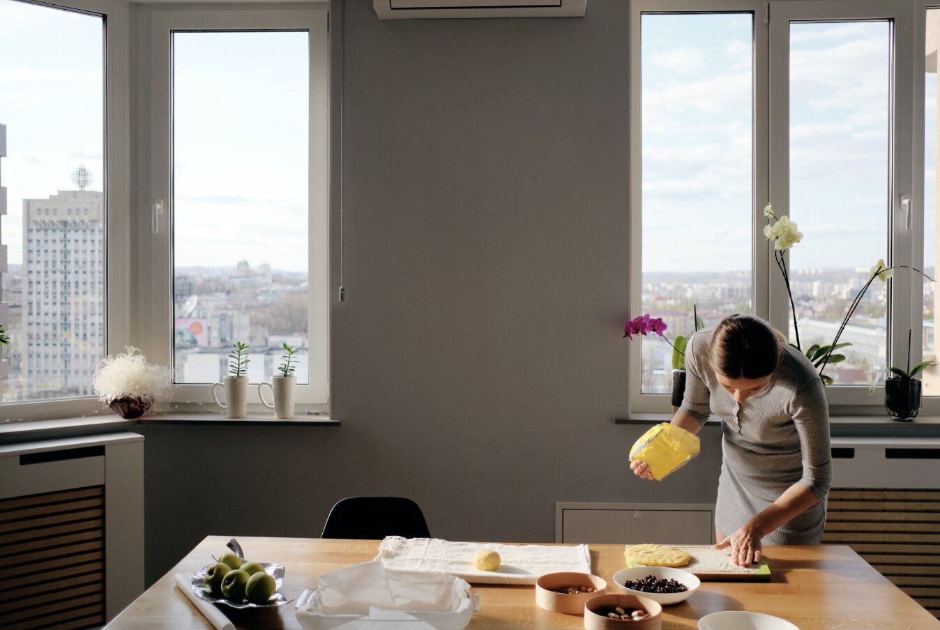 Window size directly affects light, ventilation and energy efficiency. Photo: Thuy Duong