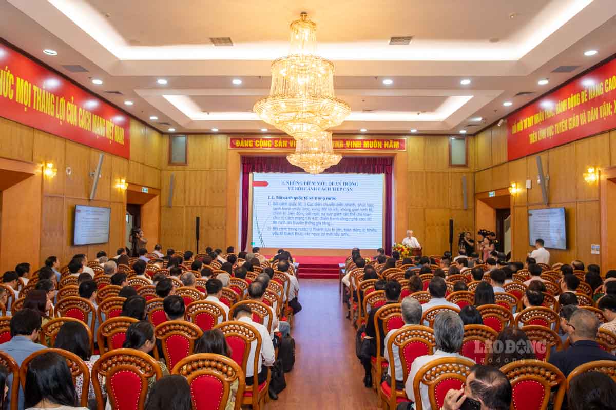 Toàn cảnh hội nghị. Ảnh: Hải Nguyễn