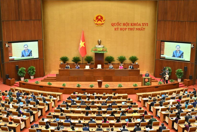 Quốc hội tiếp tục thực hiện công tác nhân sự sáng 7.4. Ảnh: VGP