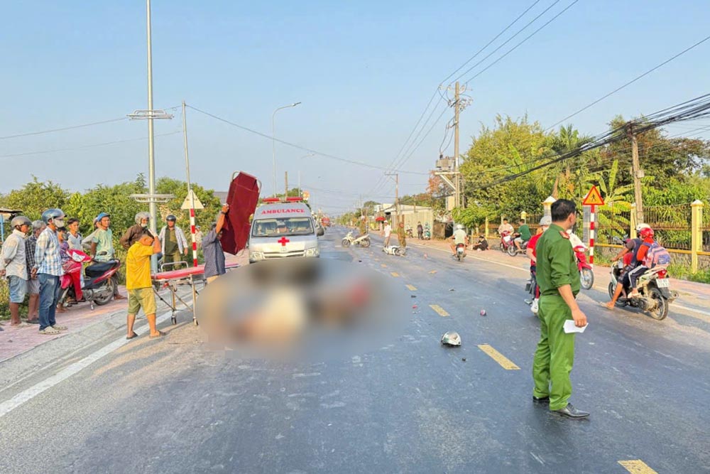 One person died after a traffic accident on a provincial road in Tay Ninh. Photo: Kien Dinh