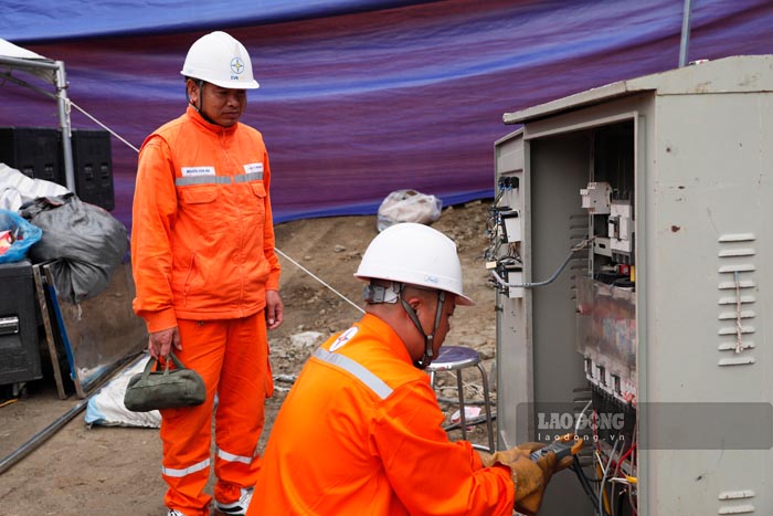 Dien Bien Power Company ensures power supply during peak months. Photo: Quang Dat