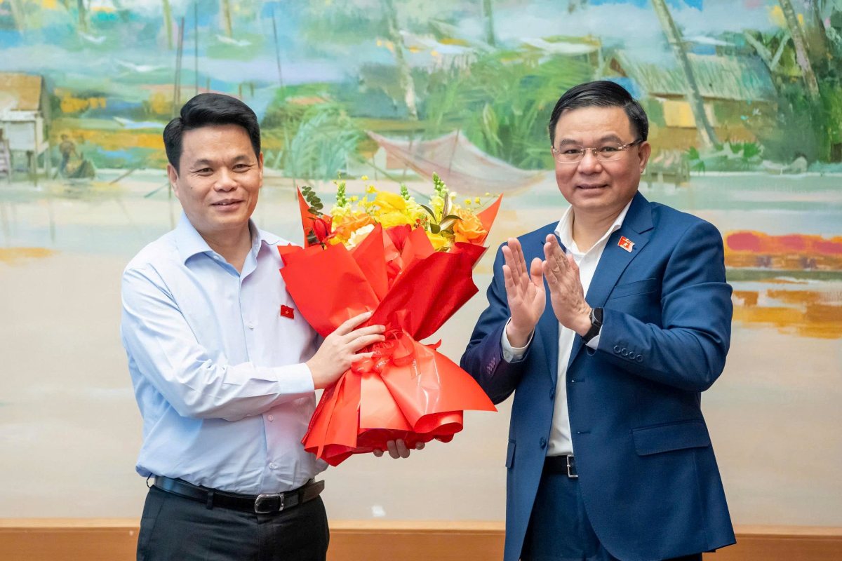 Mr. Le Ngoc Chau, Member of the Party Central Committee, Deputy Secretary of the City Party Committee, Chairman of the City People's Committee, was elected to hold the position of Head of the Delegation of National Assembly Deputies of Hai Phong City, term XVI, 2026-2031. Photo: Hai Phong e-Portal