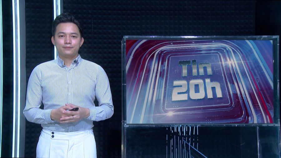 8 PM News: Silver prices increase, many stores in Hanoi are bustling with transactions