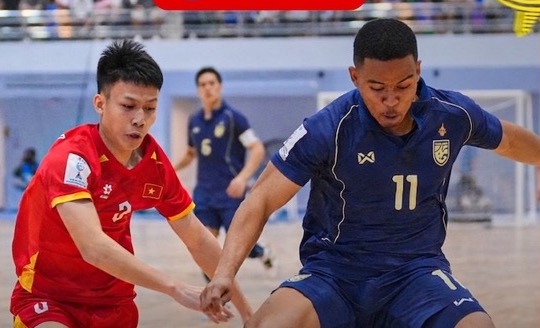 Vietnam futsal team faces Thailand futsal team in the last round of the group stage of the 2026 Southeast Asian Futsal Championship. Photo: FAT