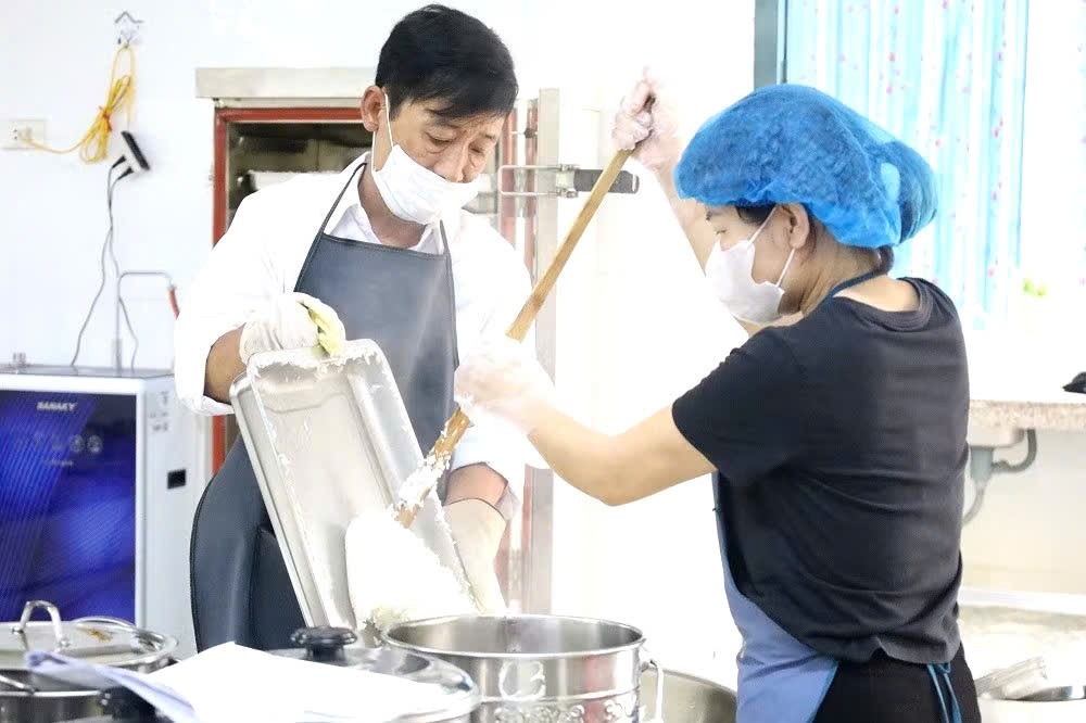 Food processing area of Doi Can Kindergarten. Photo: Duc Hanh