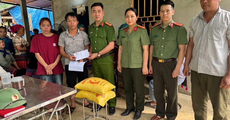Lào Cai: Điện giật chết bé 1 tuổi