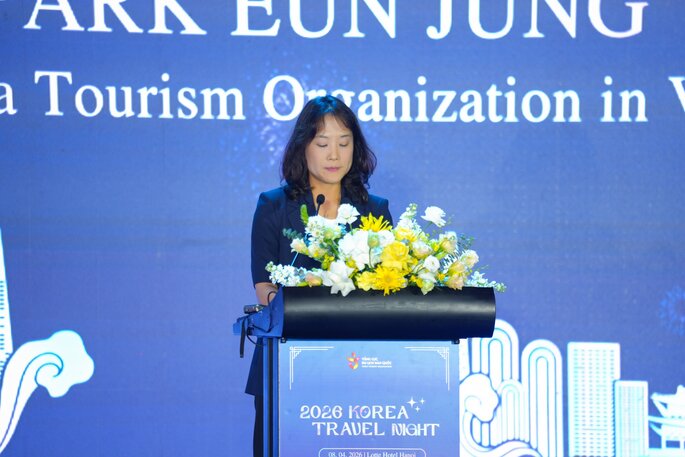 Bà Park Eun Jung - Trưởng đại diện KTO Việt Nam phát biểu tại sự kiện. Ảnh: KTO