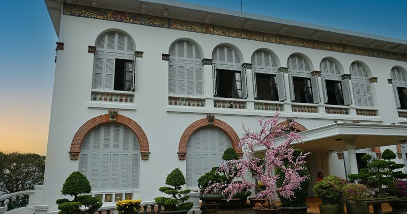 Bạch Dinh: Di sản kiến trúc, bằng chứng lịch sử