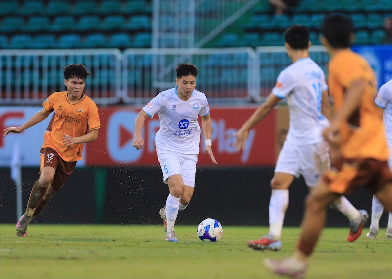 Nam Dinh welcomes Hoang Anh Gia Lai in round 18 of V.League. Photo: NDFC
