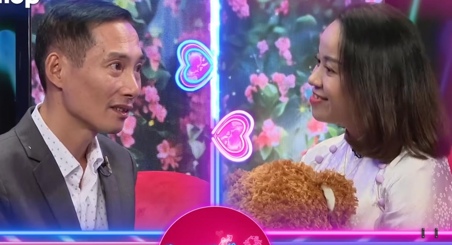 The 51-year-old man and his single mother did not become a couple at the program. Photo: MCV.