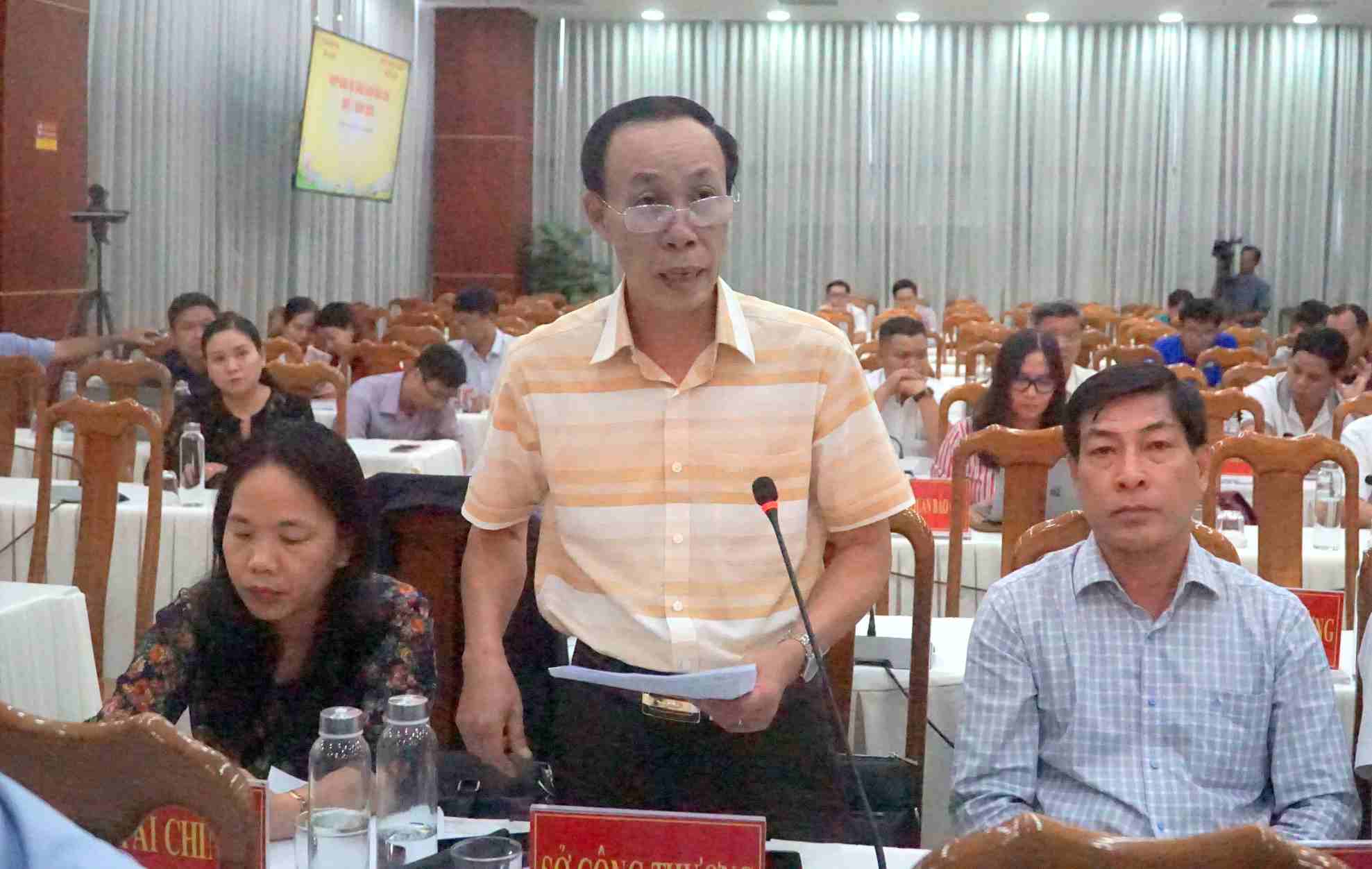 Phó Giám đốc Sở Công thương Cà Mau Tô Minh Đương khẳng định không thiếu nhiên liệu để cung ứng cho thị trường. Ảnh: Nhật Hồ.