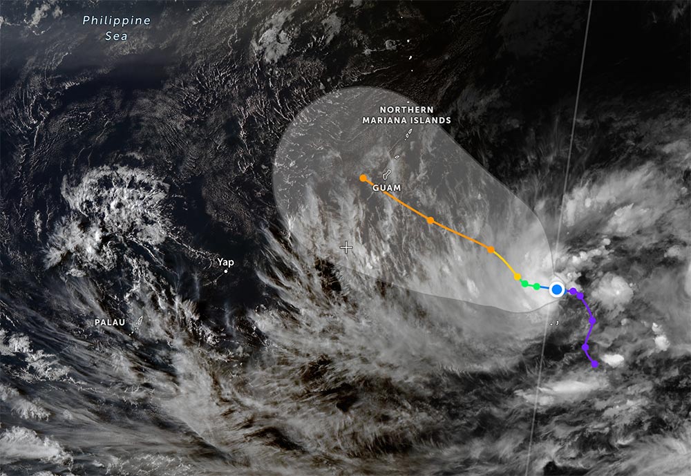 Tropical depression about to become a storm, not excluding the possibility of strengthening to super typhoon level. Photo: JMA