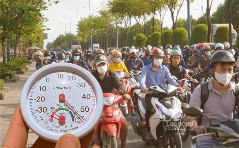 Se pronostica que el calor continuará en casi todas las áreas del país. Foto recopilada: Vu Linh