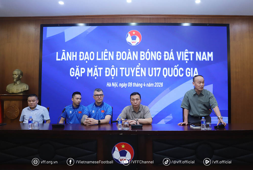 Tổng Thư kí VFF Nguyễn Văn Phú phát biểu. Ảnh: VFF