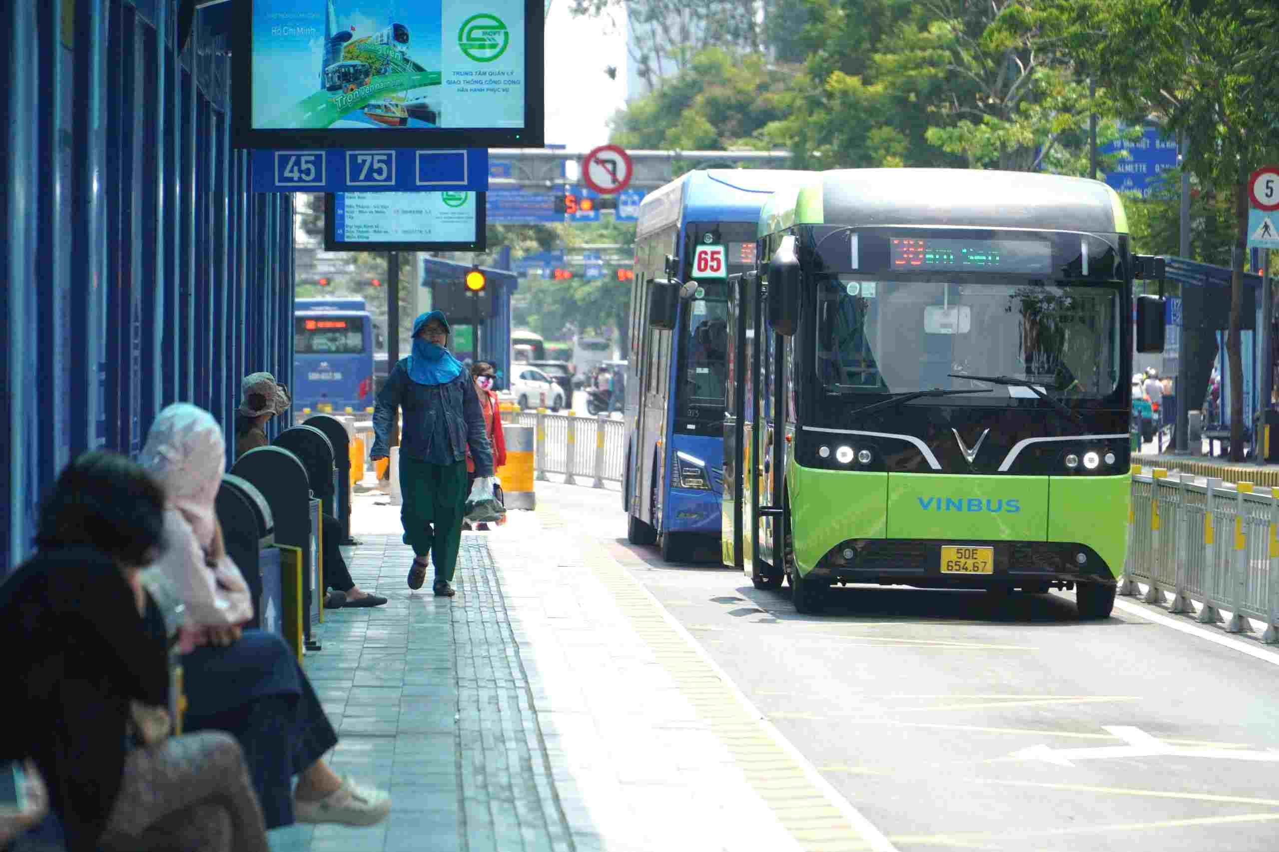 호치민시는 2026년 5월부터 버스를 무료로 제공할 예정입니다. 사진: 안 뚜