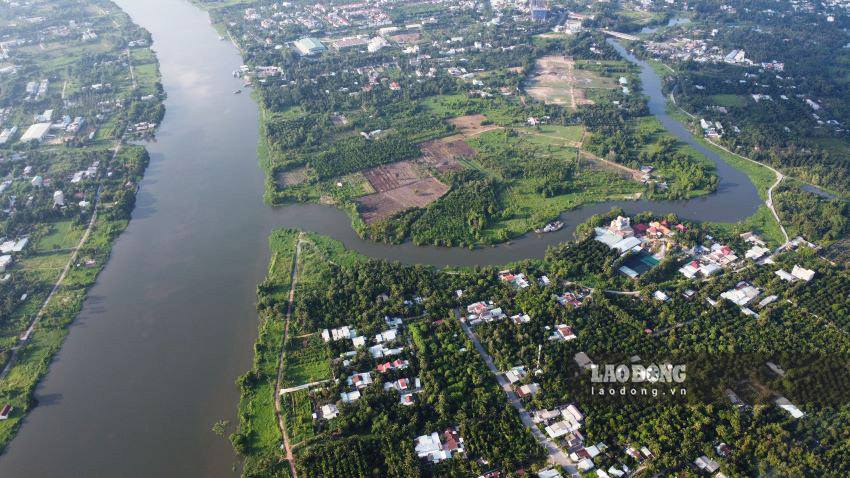 TPHCM đang đẩy mạnh phát triển hoạt động du lịch ven sông, định hướng thành đô thị sông nước giàu bản sắc. Ảnh: Đình Trọng