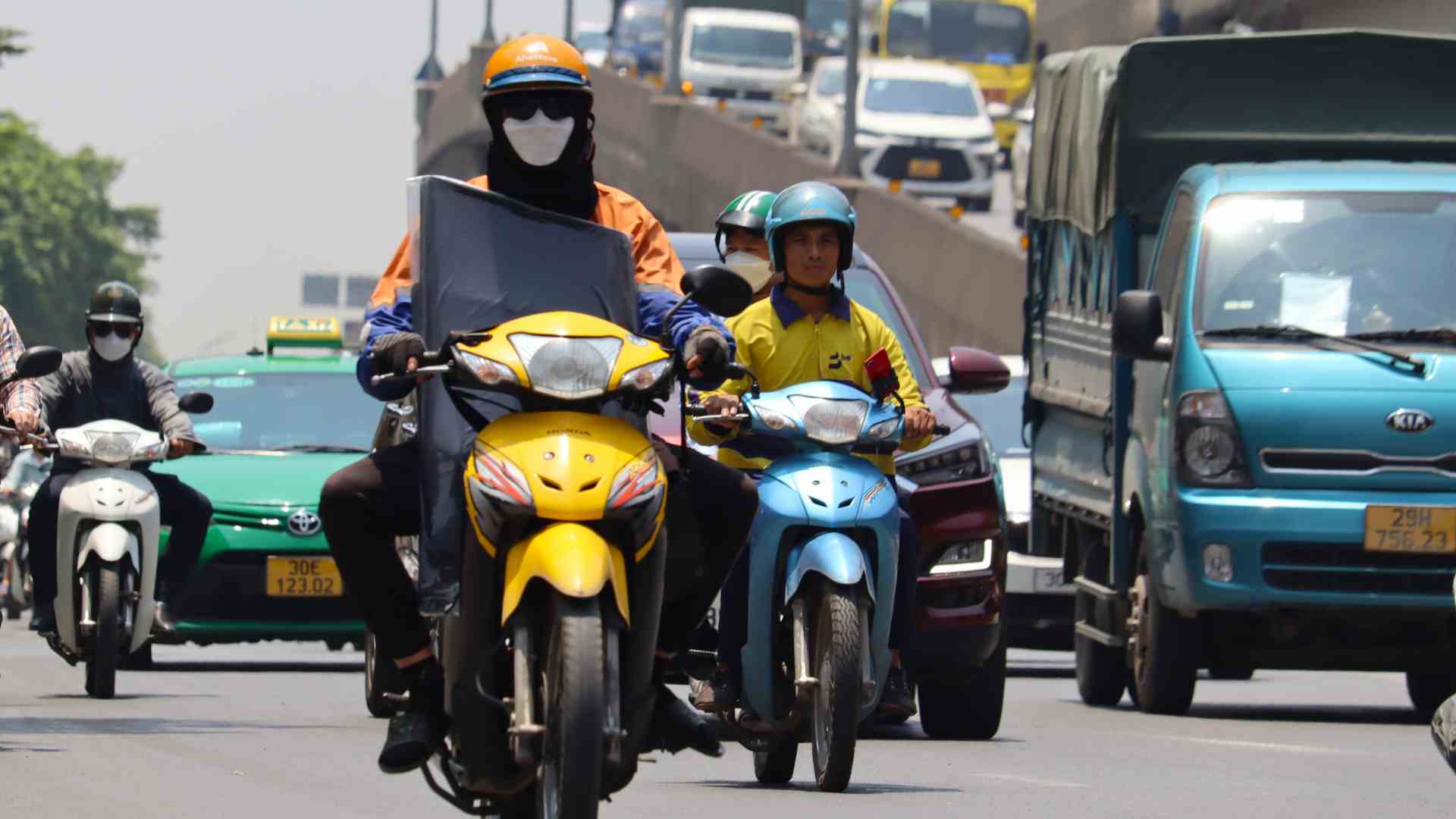 Dự kiến phạm vi hoạt động của xe ôm, shipper chạy xe máy xăng trên địa bàn Hà Nội. Ảnh: Thúy Anh