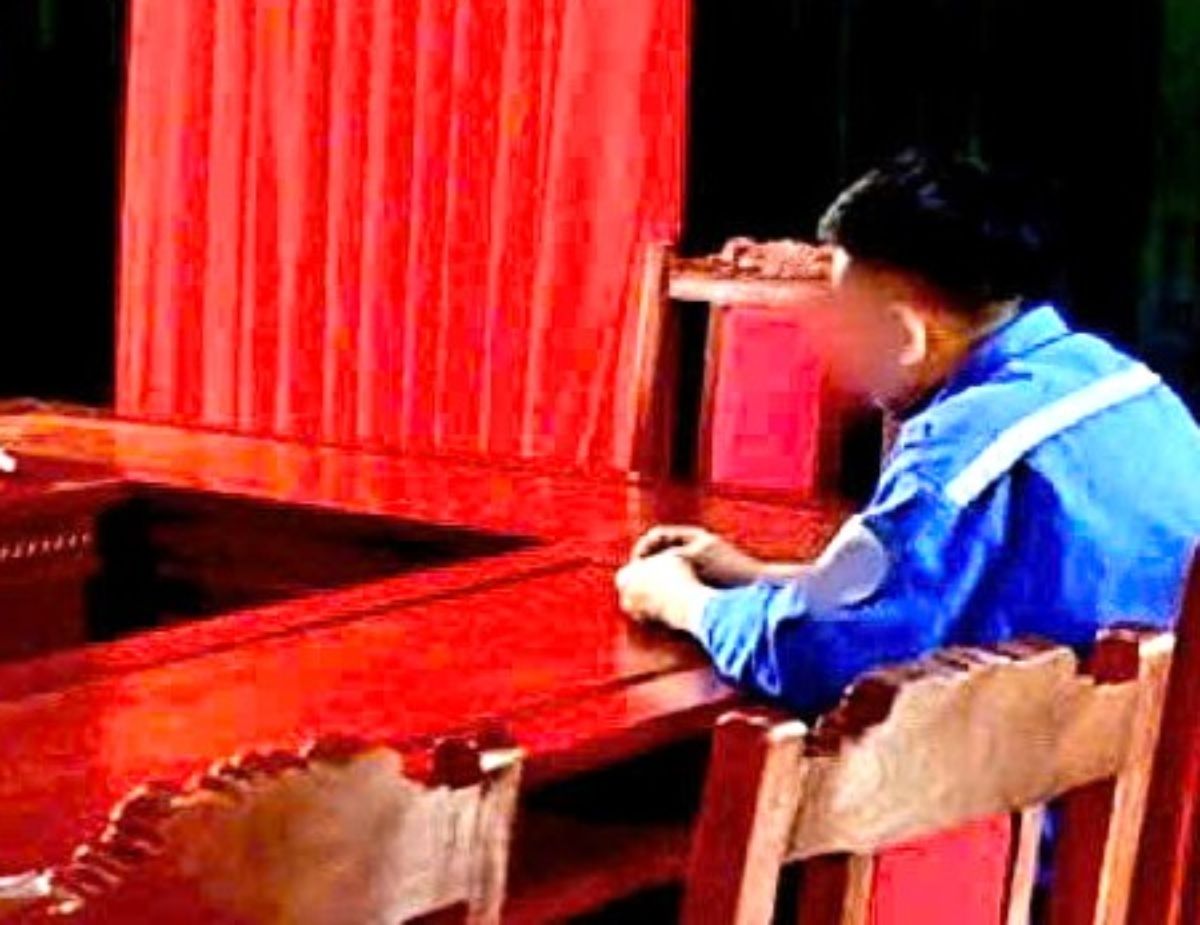 Anh T.N.C tại cơ quan Công an. Ảnh: Công an Ninh Bình