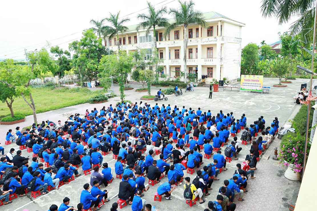 Chương trình thu hút đông đảo học sinh tham gia, góp phần lan tỏa văn hóa giao thông. Ảnh: Ngọc Anh