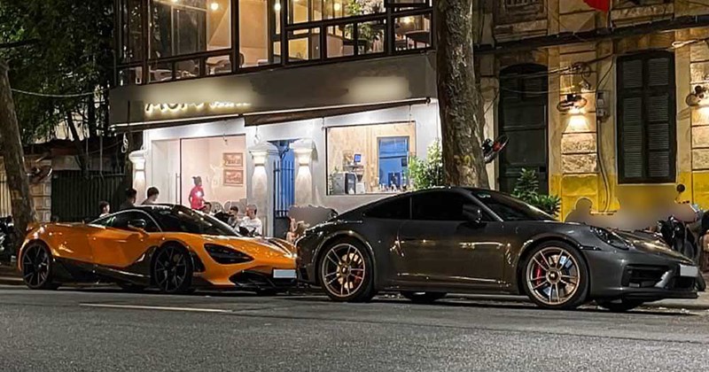 McLaren 720S và Porsche 911 GTS nổi bật trên phố Hà Nội